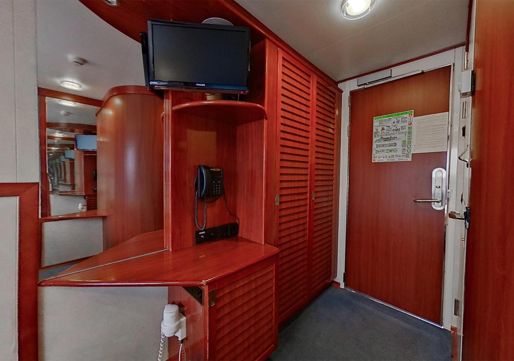 Viking Line - Overnight Cruise From Stoccolma Camera foto